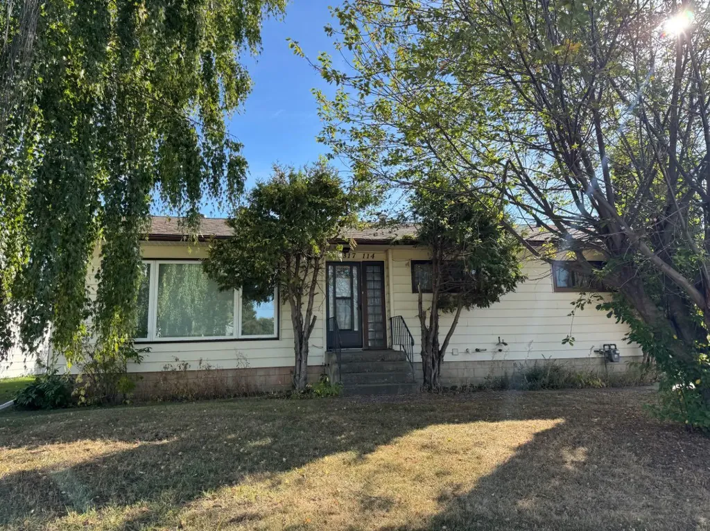 10317 114 Street Fairview AB T0H 1L0