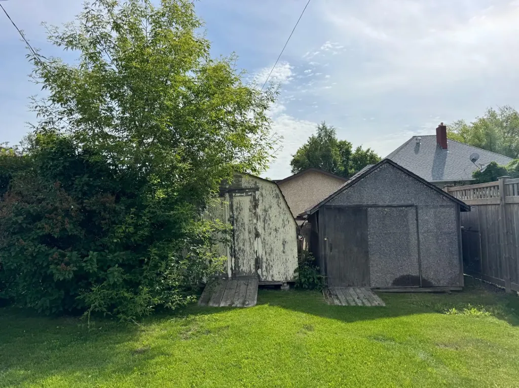 10317 114 Street Fairview AB T0H 1L0