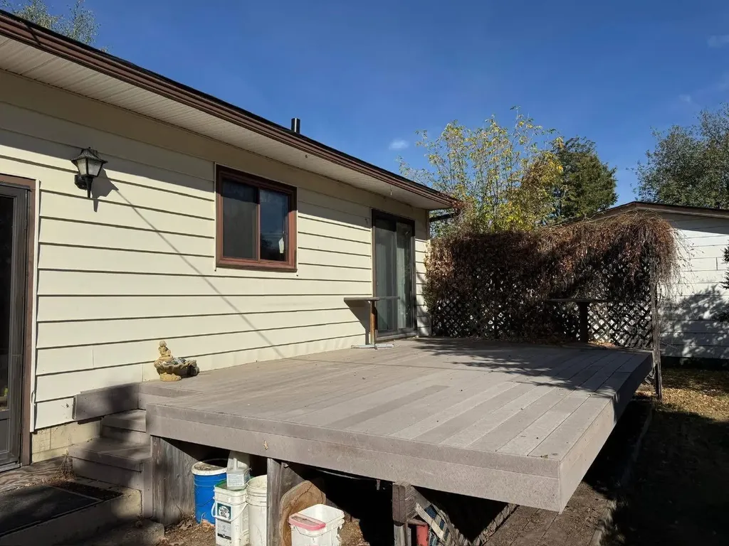 10317 114 Street Fairview AB T0H 1L0