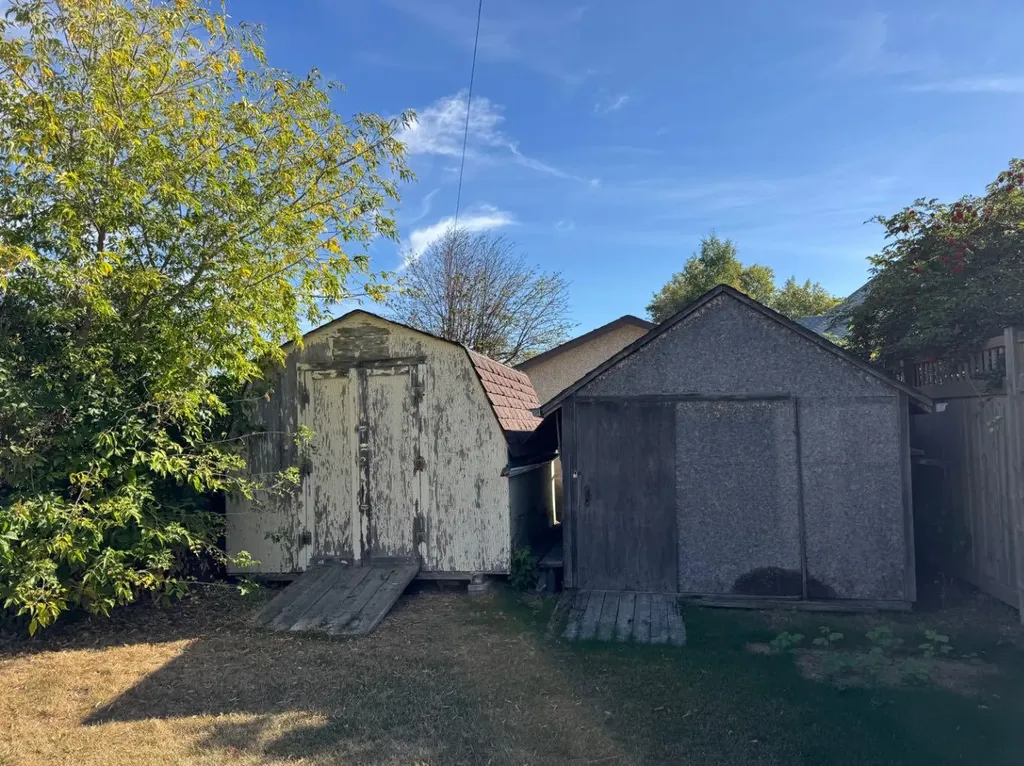 10317 114 Street Fairview AB T0H 1L0