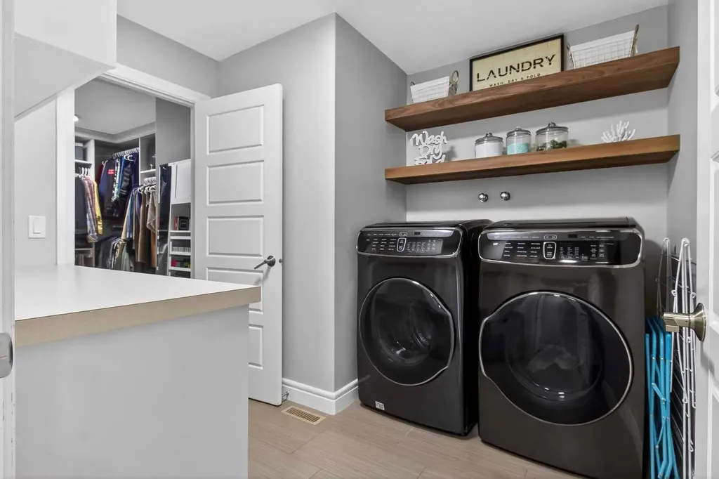 264 Stonemere Close Chestermere AB t1x0c5