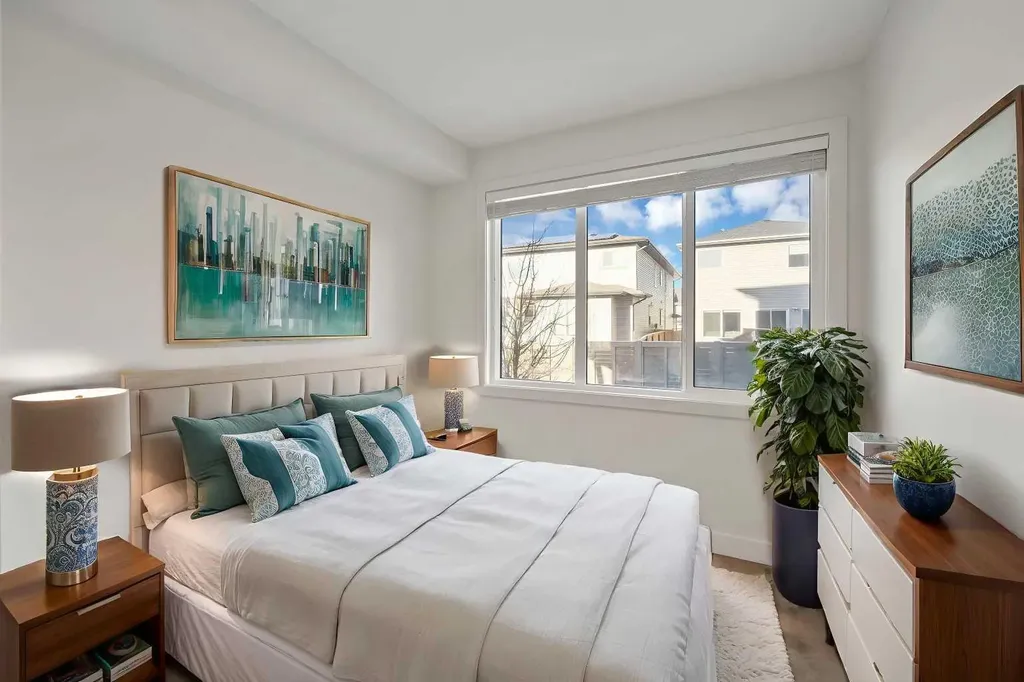 10060 46 Street NE Calgary AB T3J 2H8