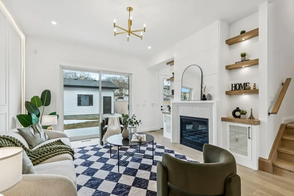 525 32 Street NW Calgary AB T2N 2V8