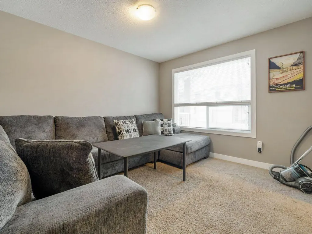 221 Silkstone Road W Lethbridge AB T1J 4J9