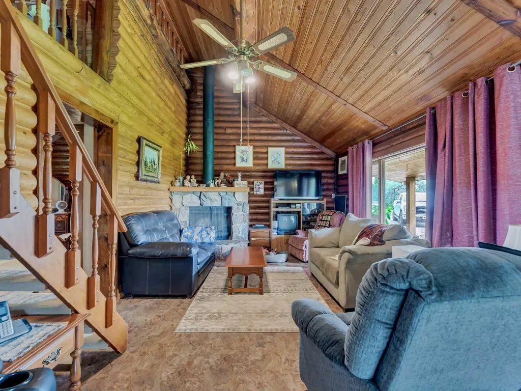 12228 Range Road 64 Rural Cypress County AB T1A7G5