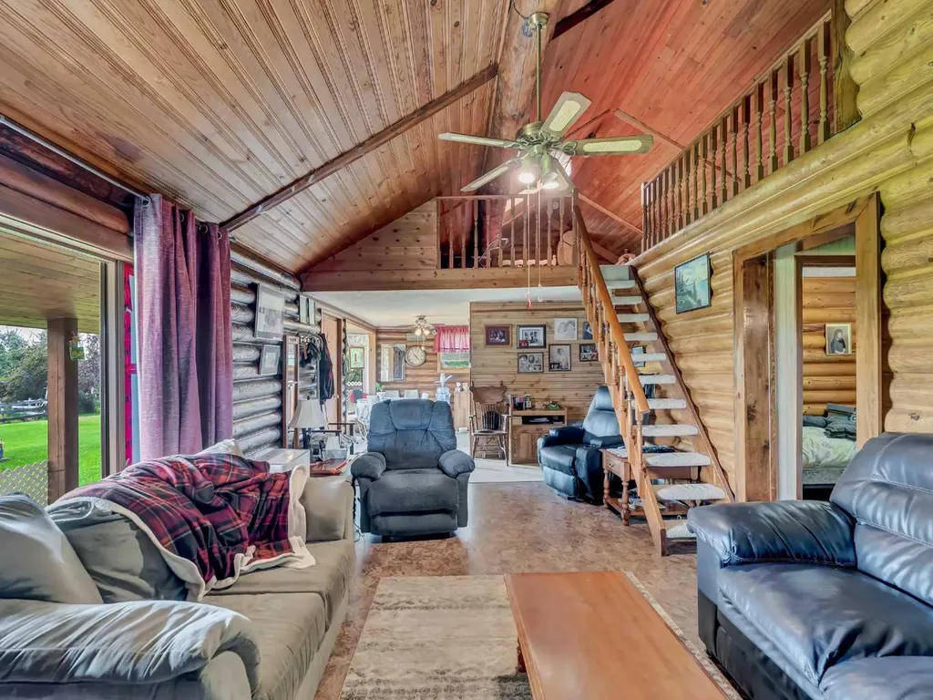 12228 Range Road 64 Rural Cypress County AB T1A7G5