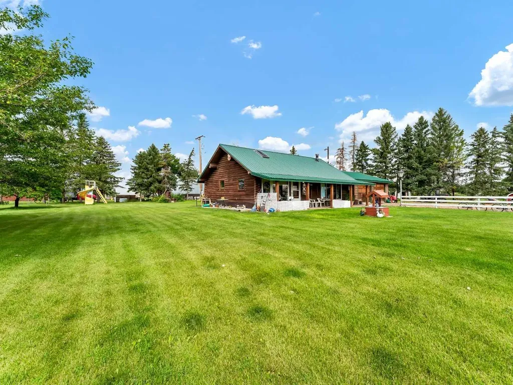 12228 Range Road 64 Rural Cypress County AB T1A7G5