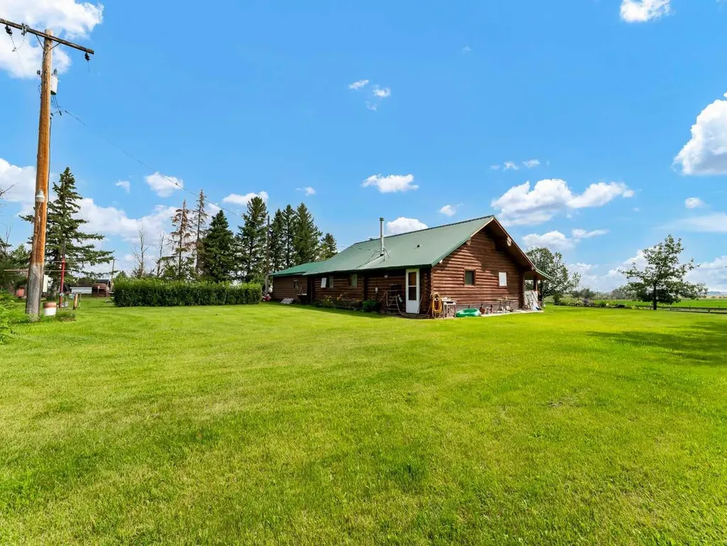 12228 Range Road 64 Rural Cypress County AB T1A7G5
