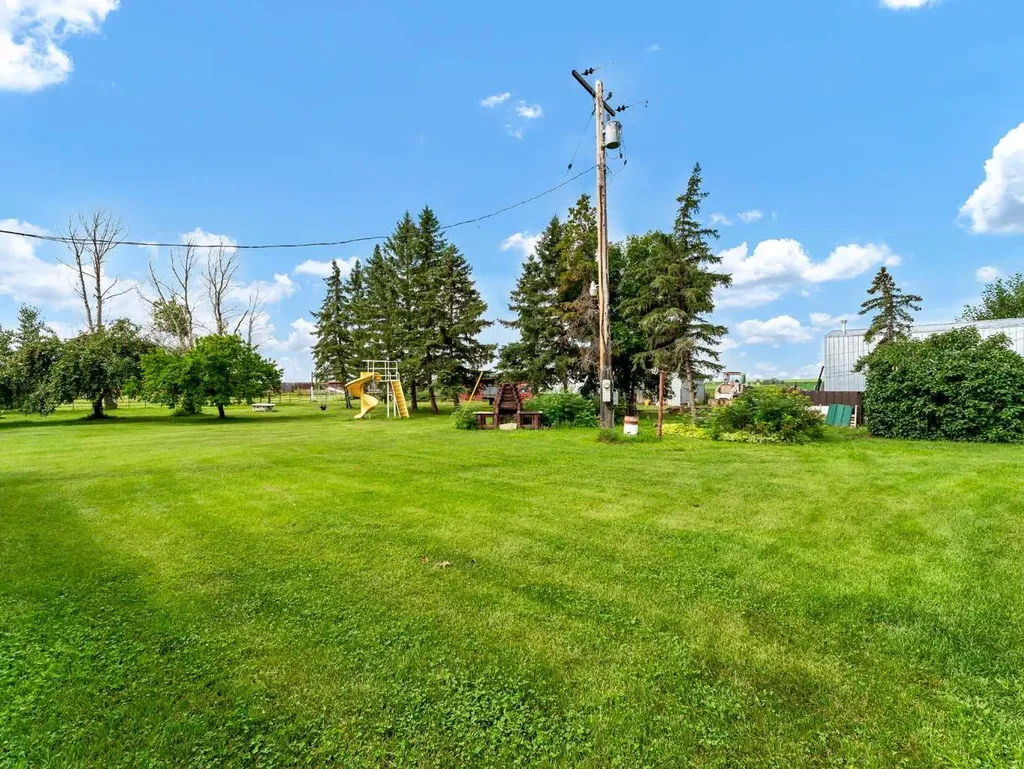 12228 Range Road 64 Rural Cypress County AB T1A7G5