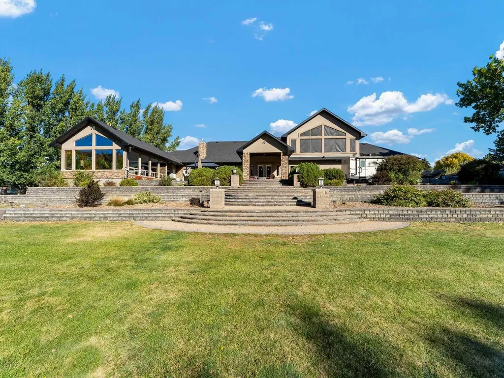 29 Sunvalley Court SW Rural Cypress County AB T0J 2P0