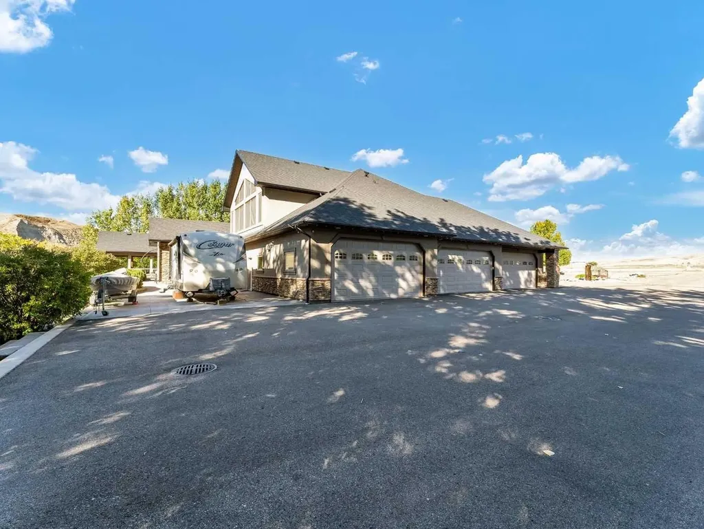 29 Sunvalley Court SW Rural Cypress County AB T0J 2P0