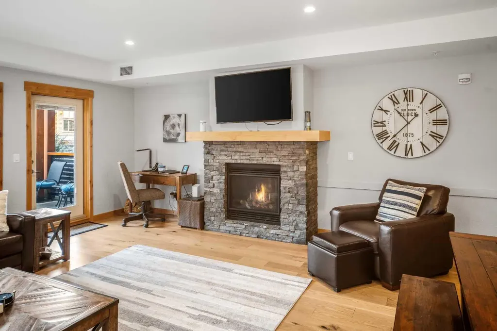 905 Spring Creek Drive Canmore AB T1W 0L9