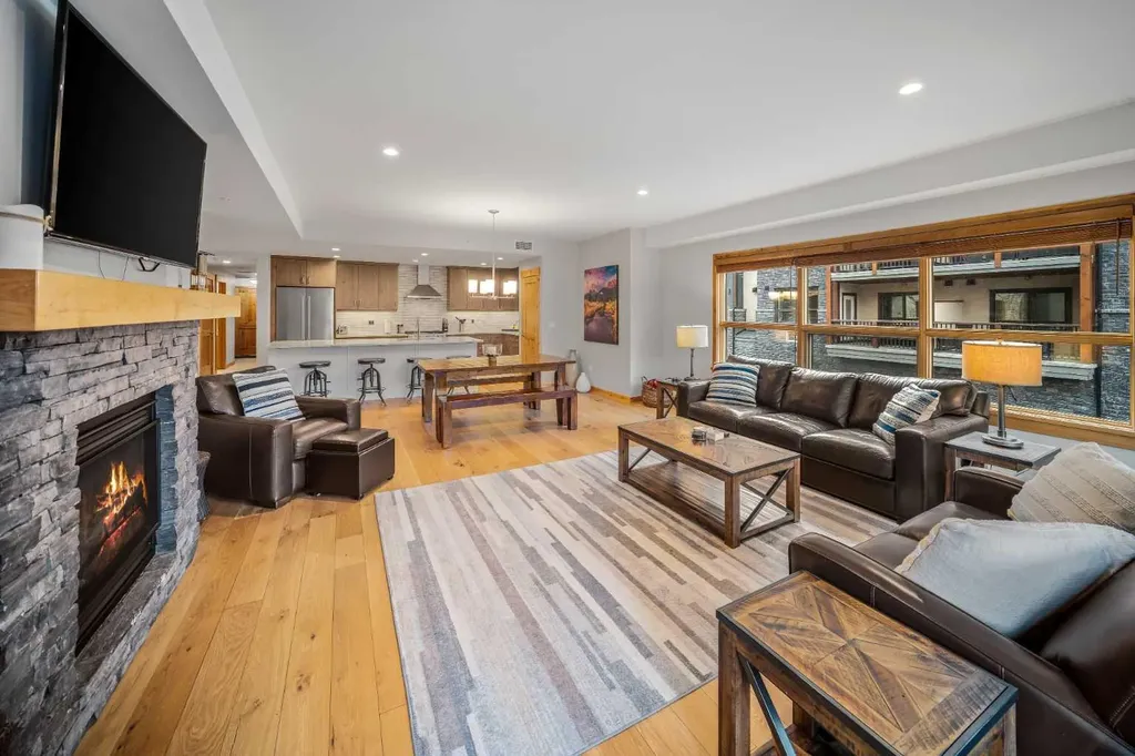 905 Spring Creek Drive Canmore AB T1W 0L9