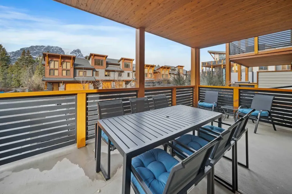 905 Spring Creek Drive Canmore AB T1W 0L9