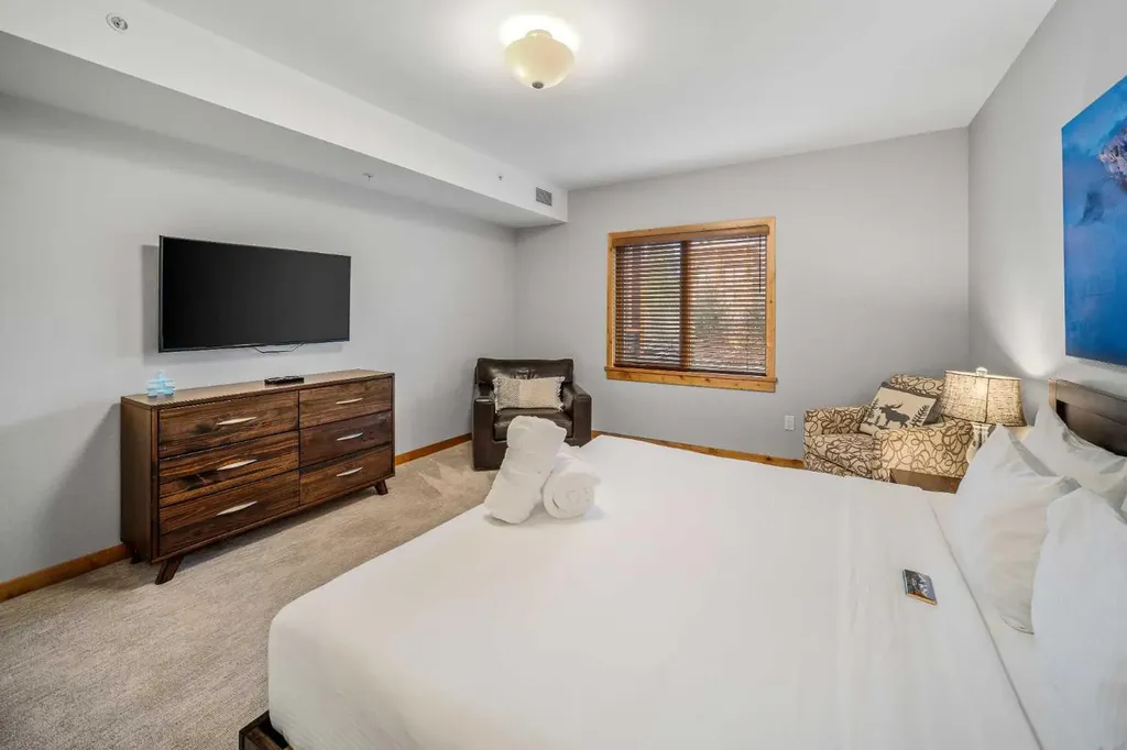 905 Spring Creek Drive Canmore AB T1W 0L9