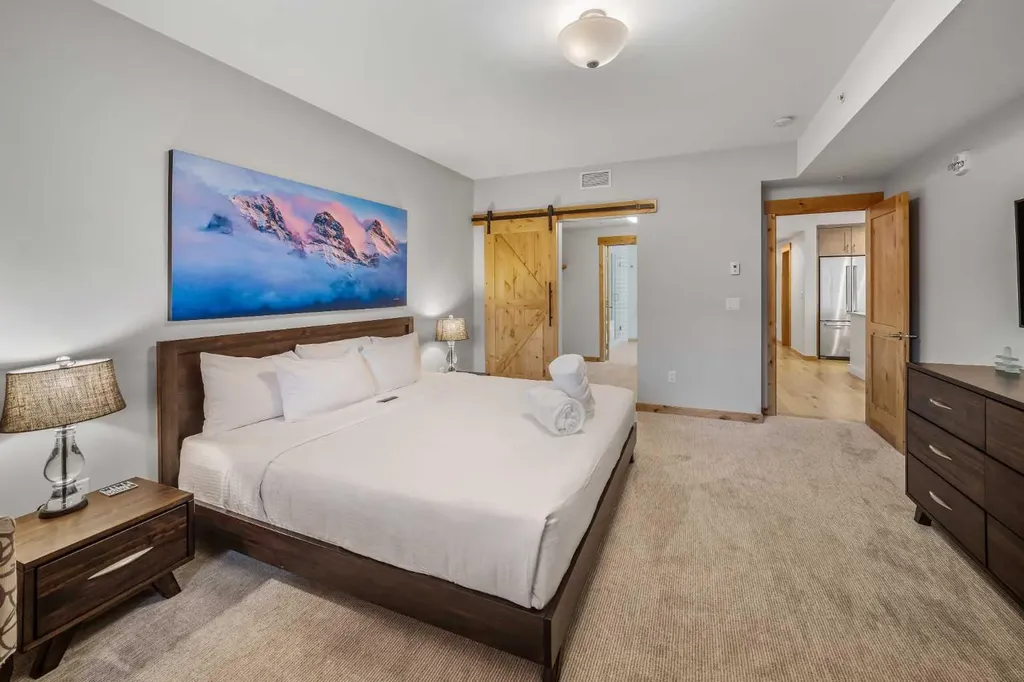 905 Spring Creek Drive Canmore AB T1W 0L9
