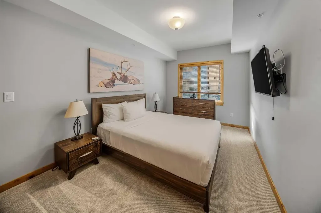 905 Spring Creek Drive Canmore AB T1W 0L9