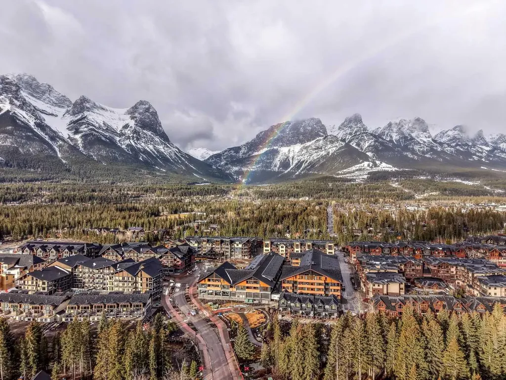 905 Spring Creek Drive Canmore AB T1W 0L9