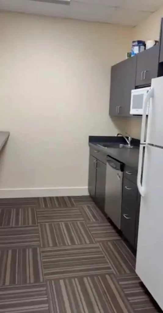1217 Centre Street NW Calgary AB T2M 0C4