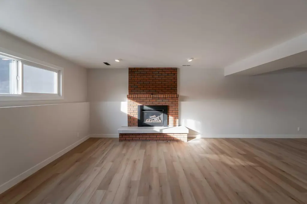 86 Carleton Place W Lethbridge AB T1K 3X6