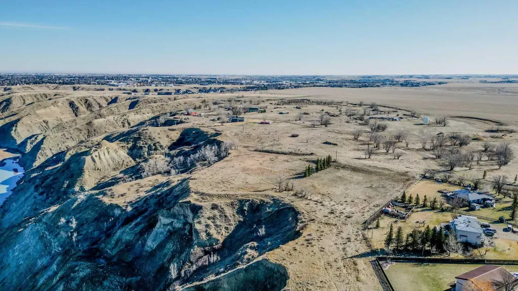 5 Acres Rural Lethbridge County AB T1K 8G5