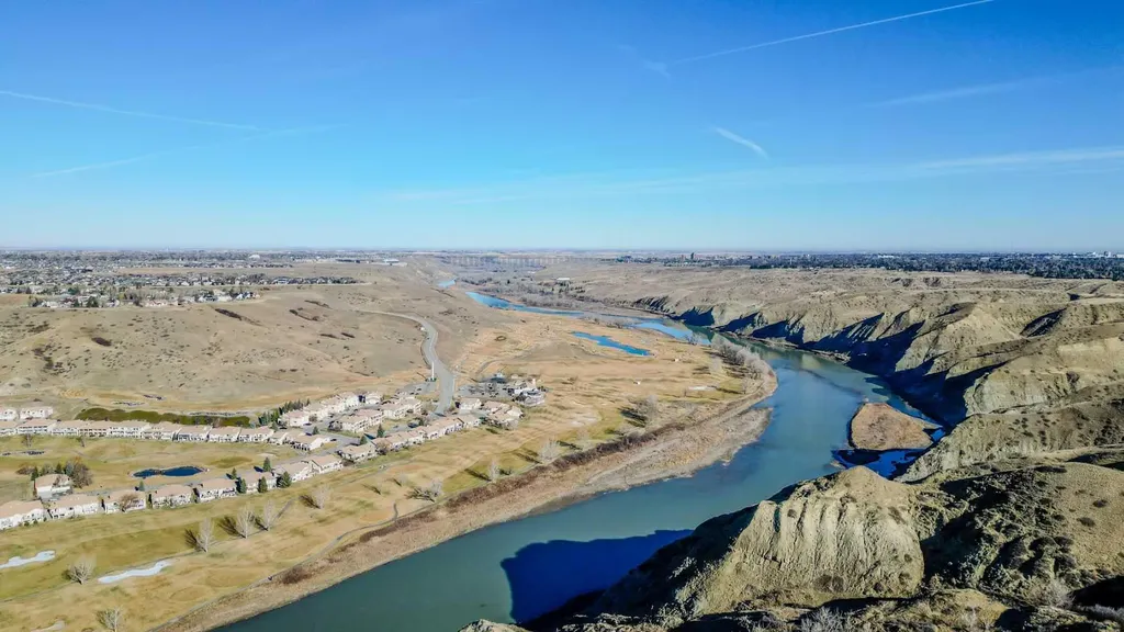 5 Acres Rural Lethbridge County AB T1K 8G5
