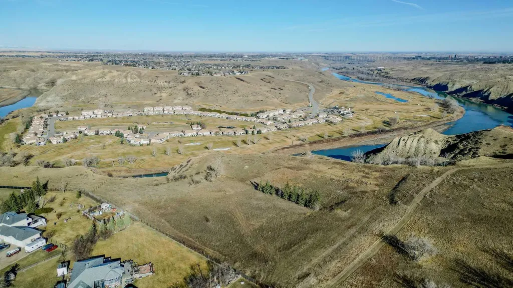 5 Acres Rural Lethbridge County AB T1K 8G5