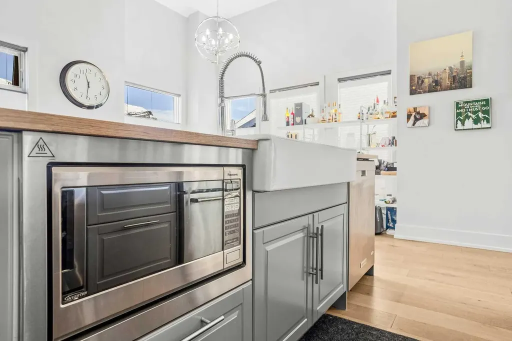 3000 Stewart Creek Drive Canmore AB T1W 0G5
