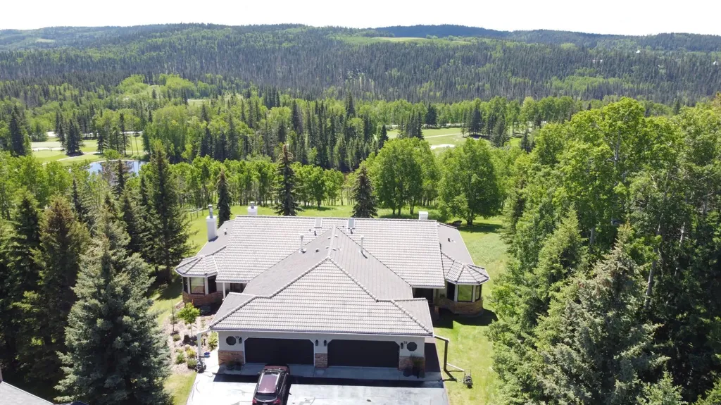 38 Sunrise Way Priddis Greens AB T0L 1W3