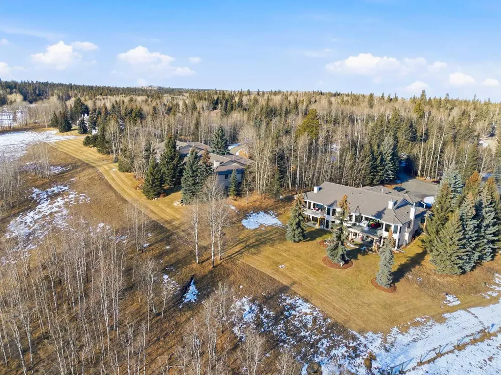 38 Sunrise Way Priddis Greens AB T0L 1W3