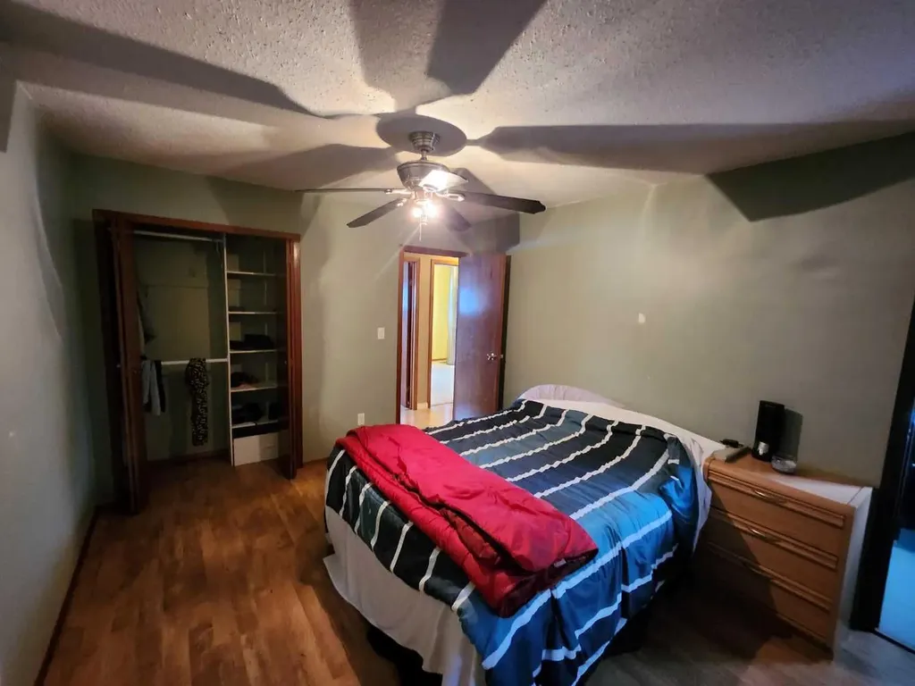 31 Hollinger Drive Swan Hills AB T0G 2C0