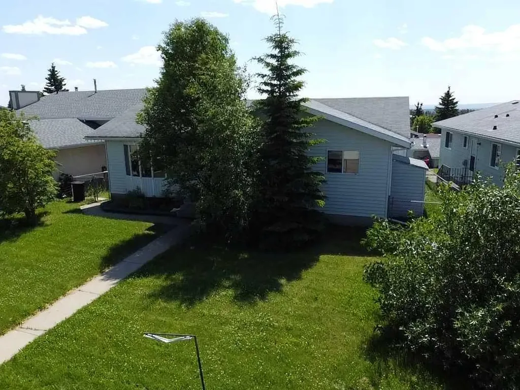 31 Hollinger Drive Swan Hills AB T0G 2C0