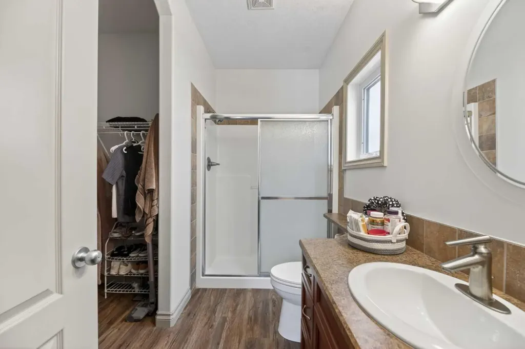 5910 Park Meadows Crescent Olds AB T4H 1Y2