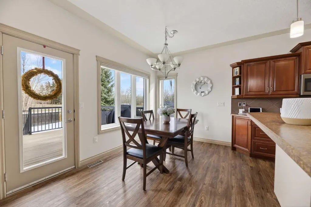 5910 Park Meadows Crescent Olds AB T4H 1Y2
