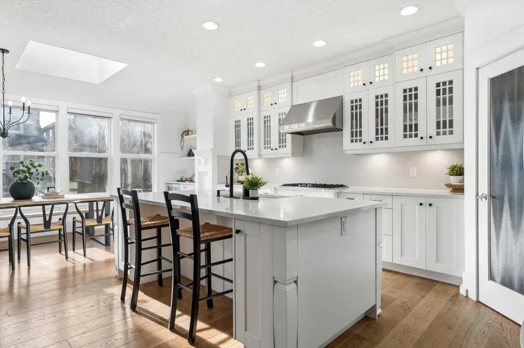 161 Mahogany Square SE Calgary AB T3M 0T1