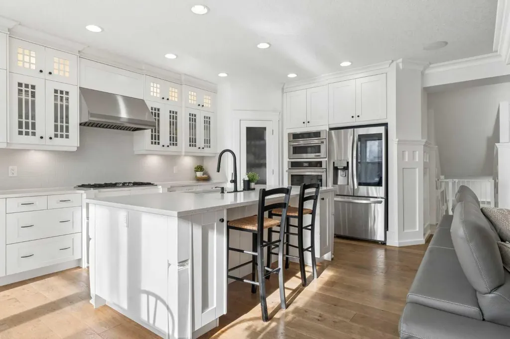 161 Mahogany Square SE Calgary AB T3M 0T1