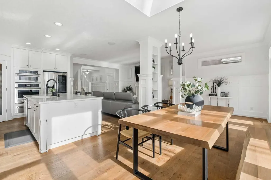 161 Mahogany Square SE Calgary AB T3M 0T1