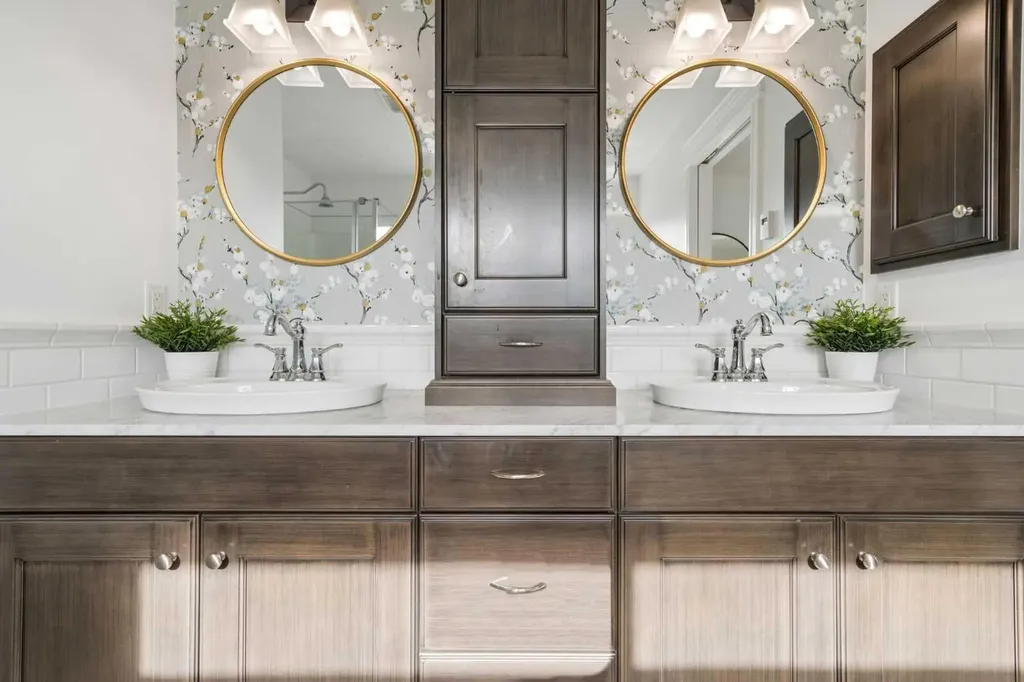 161 Mahogany Square SE Calgary AB T3M 0T1