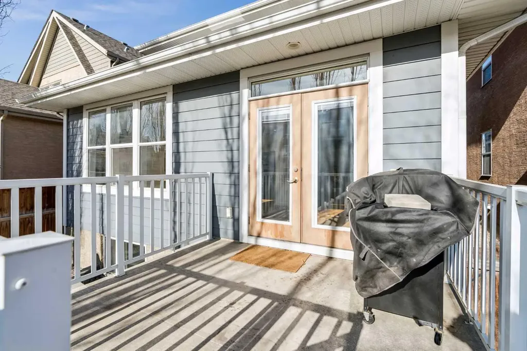 161 Mahogany Square SE Calgary AB T3M 0T1