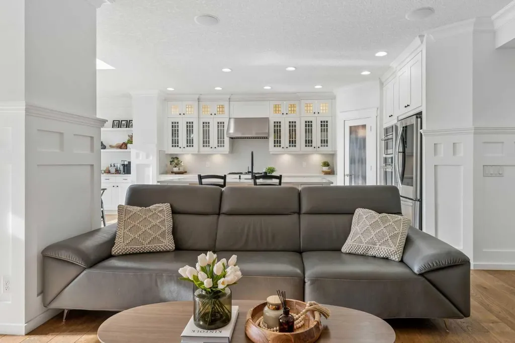 161 Mahogany Square SE Calgary AB T3M 0T1