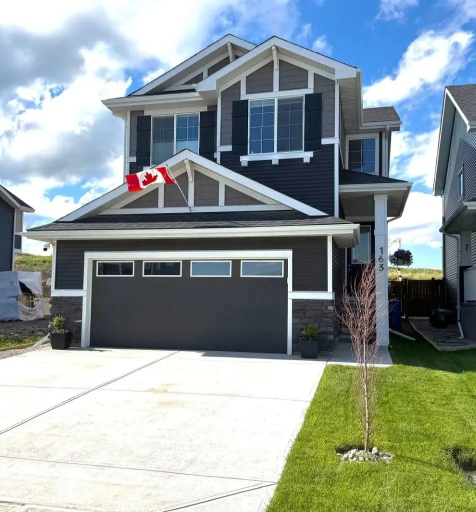 163 Sundown Crescent Cochrane AB T4C2A6