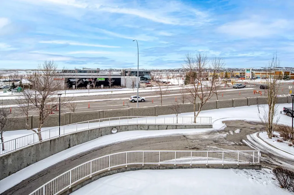 7 Harvest Gold Manor NE Calgary AB T3K 4Y3