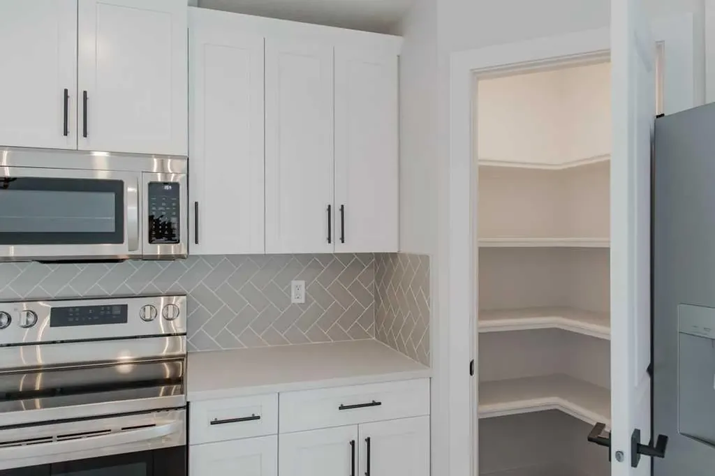 11415 95 Street Clairmont AB T8X 0W9