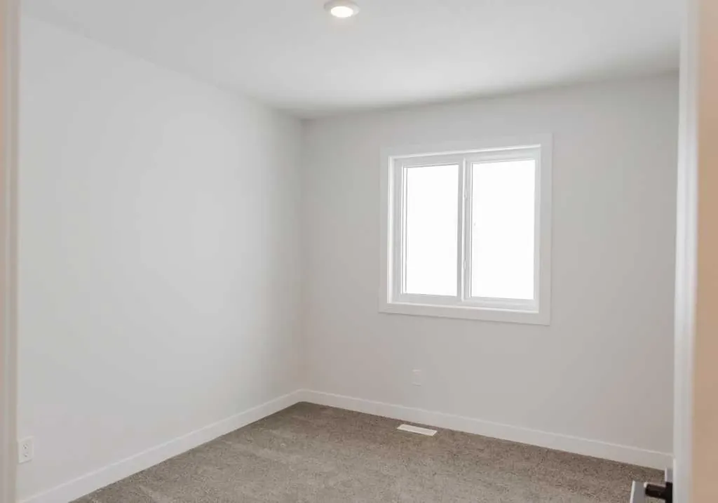 11415 95 Street Clairmont AB T8X 0W9