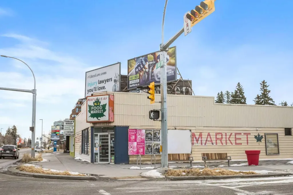1915 26 Street SW Calgary AB T3E 2A2