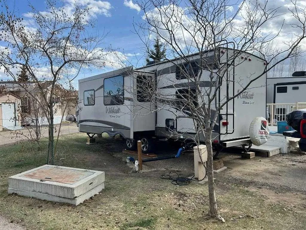 25054 South Pine Lake Road Rural Red Deer County AB T0M1S0