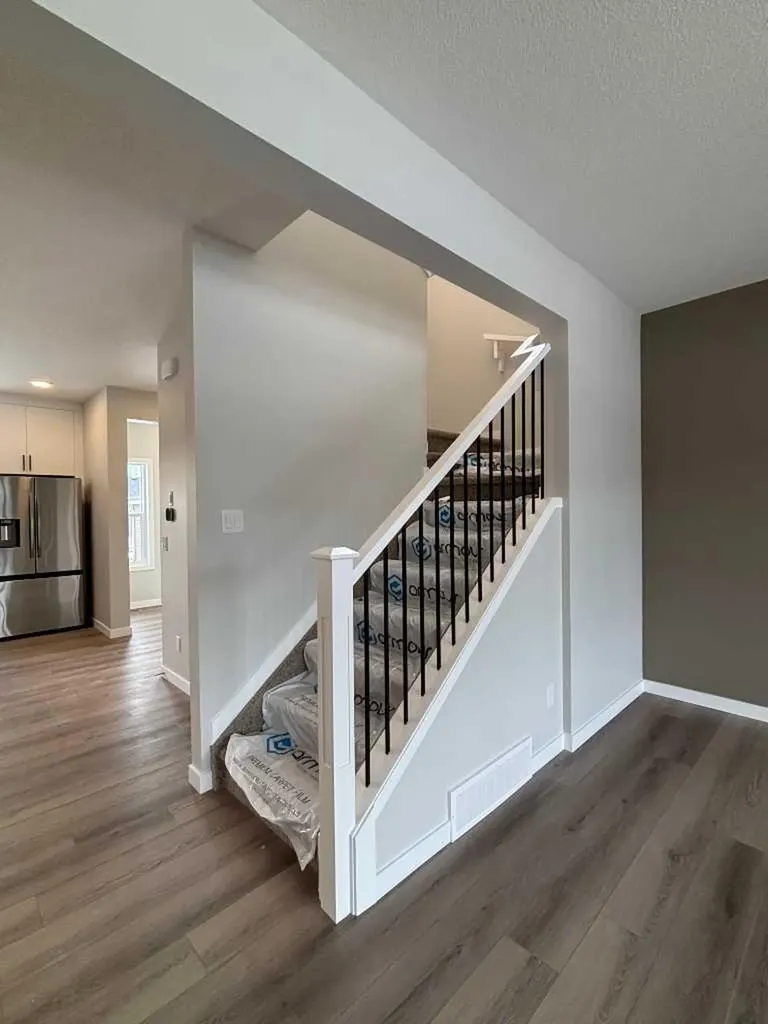 941 Reynolds Lane Airdrie AB T4B 5L7