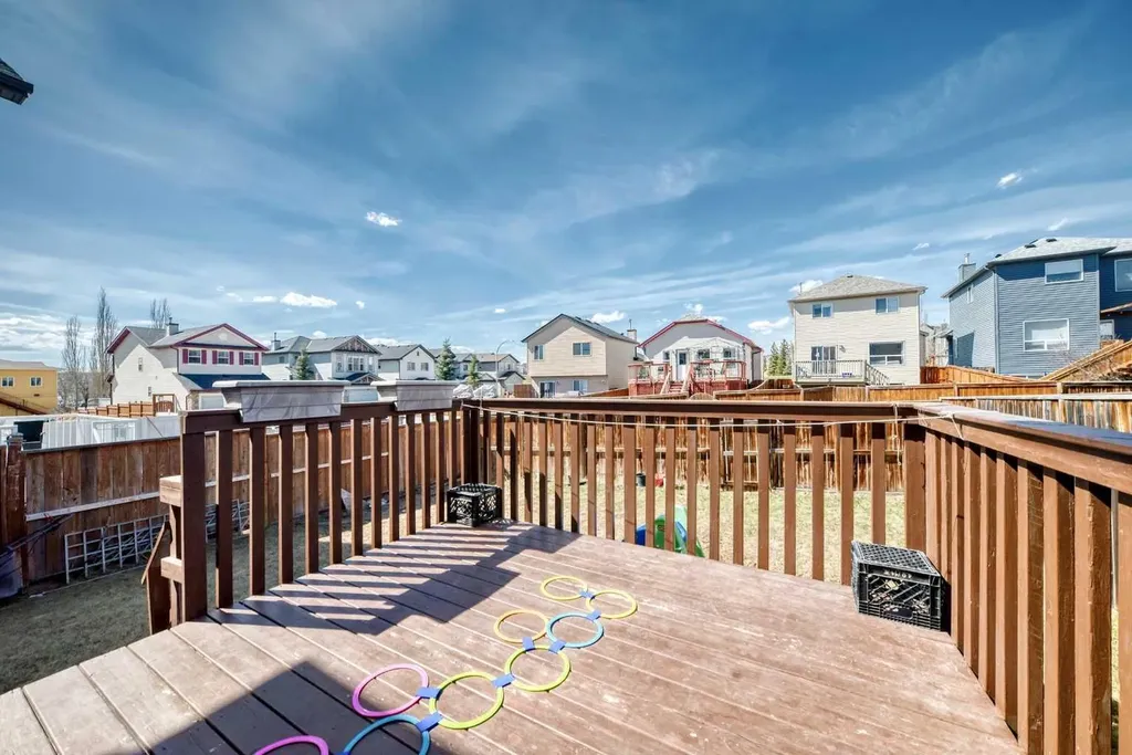 151 Covepark Green NE Calgary AB T3K 6L2