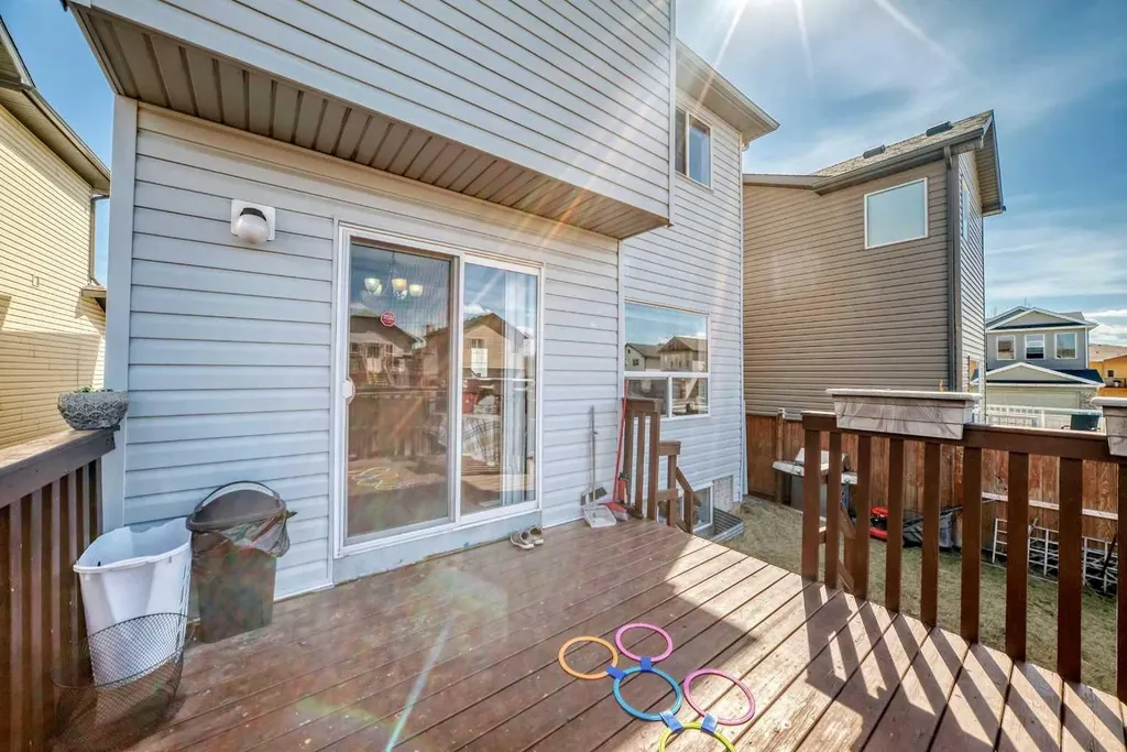 151 Covepark Green NE Calgary AB T3K 6L2