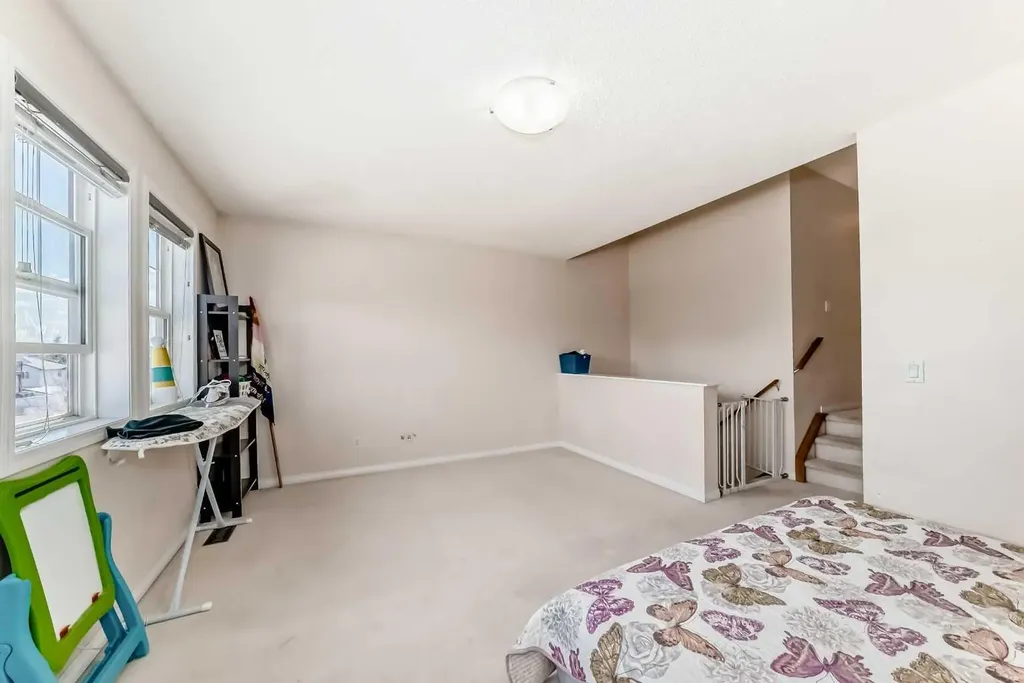 151 Covepark Green NE Calgary AB T3K 6L2